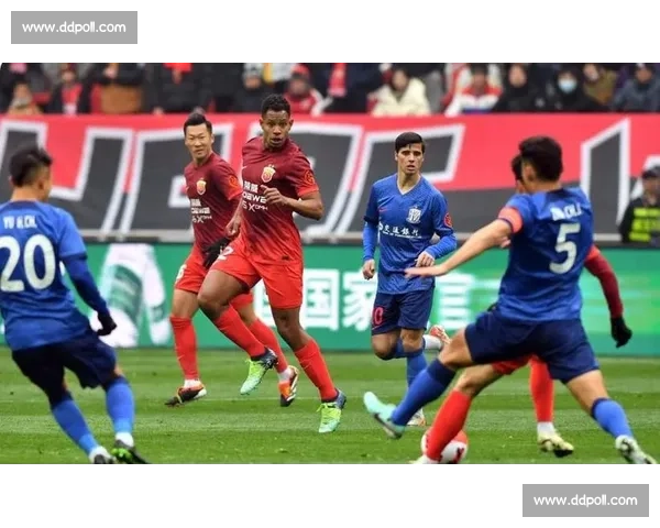 同城德比点燃城市激情绿茵争锋见证宿敌荣耀与未来的崛起之路